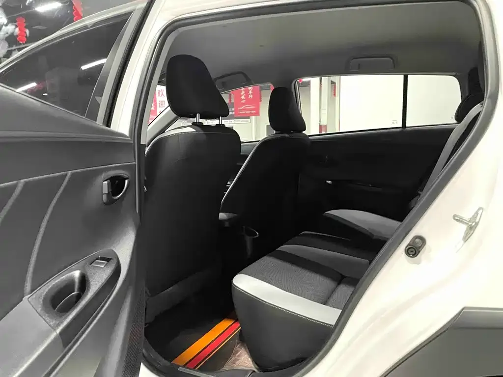 Toyota Yaris L 2022 из CN, фото 7