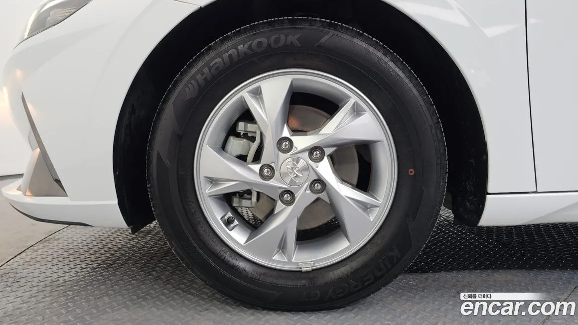 Hyundai AVANTE 2021 из KR, фото 7