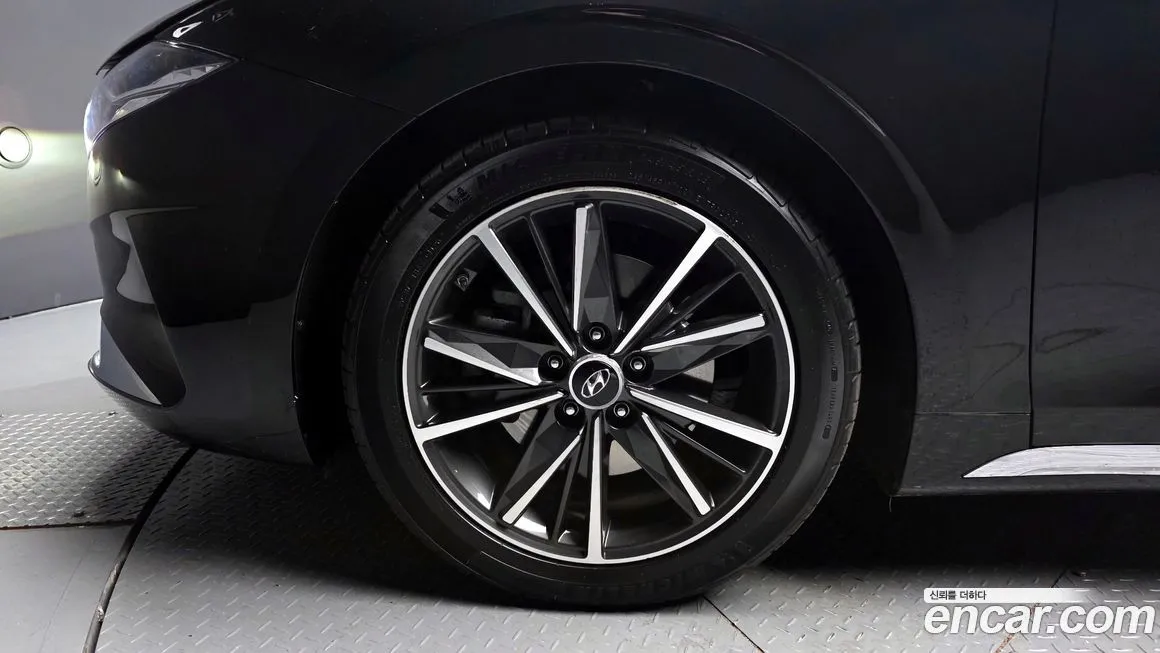 Hyundai Grandeur 2021 из KR, фото 9
