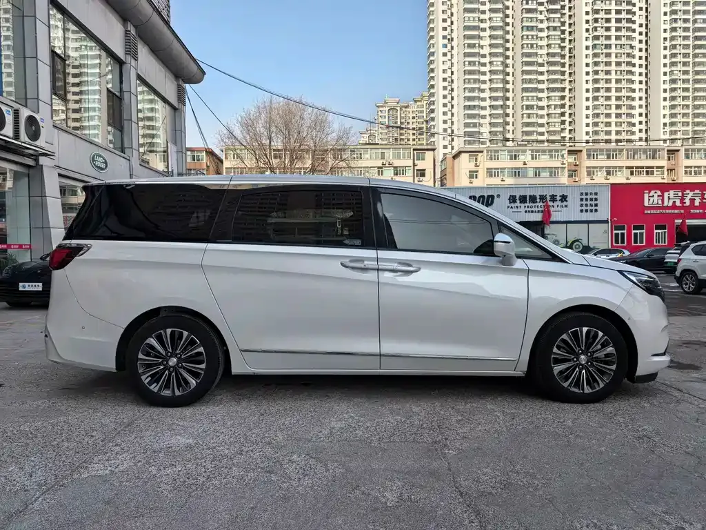 Buick GL8 2021 из CN, фото 7