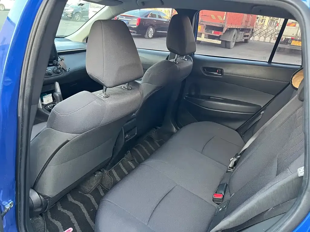 Toyota Corolla Cross — фото 10
