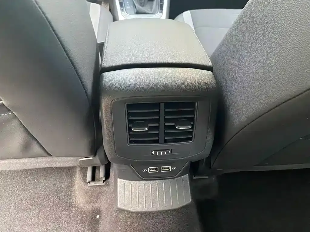 Volkswagen T-Roc 2021 из CN, фото 7