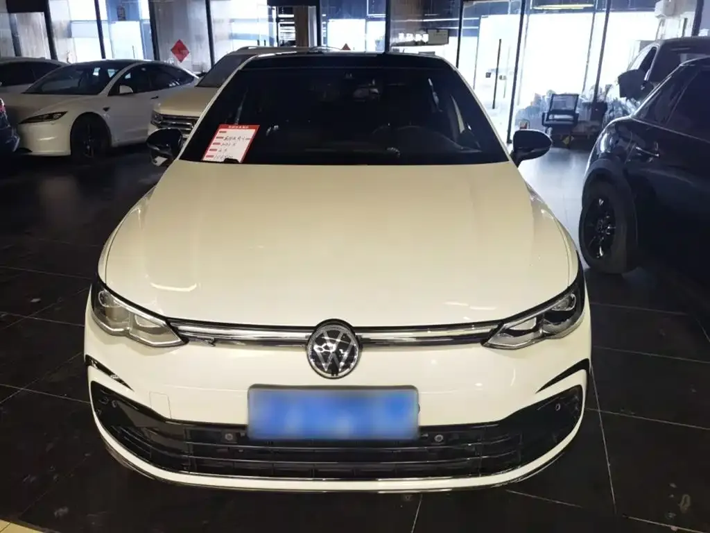 Volkswagen Golf 2022 из CN, фото 3