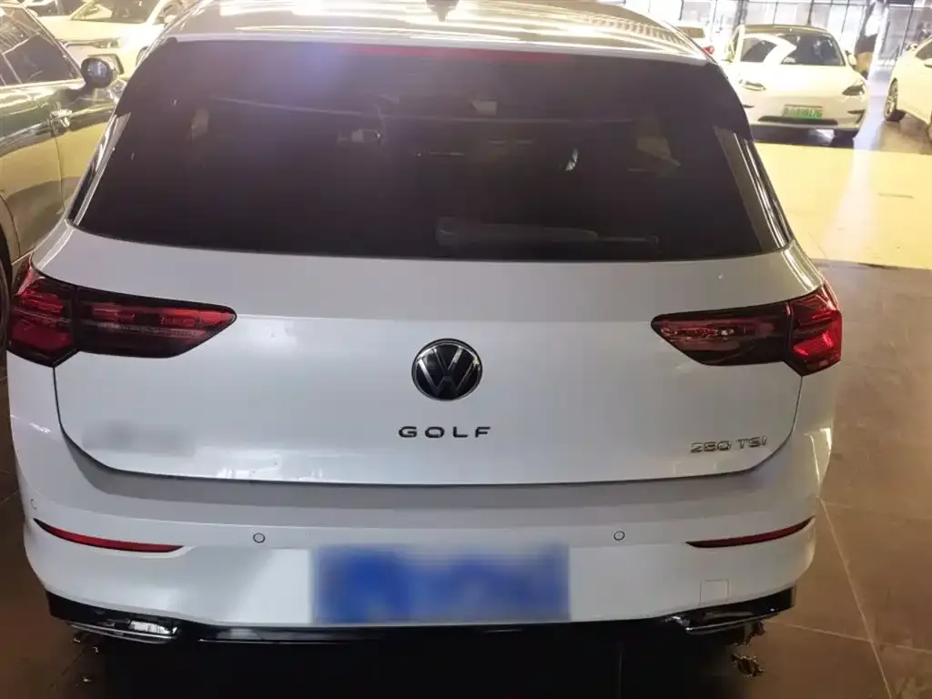Volkswagen Golf 2022 из CN, фото 8
