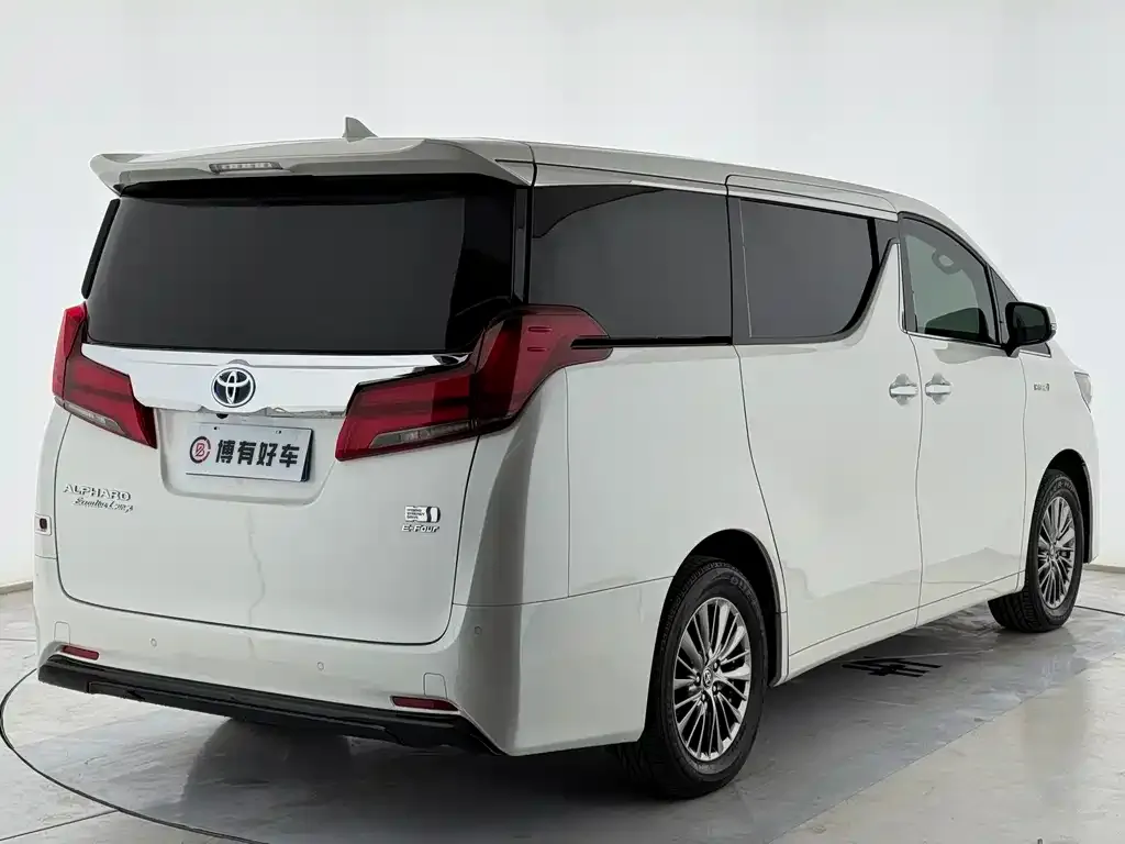 Toyota Alphard 2022 из CN, фото 7