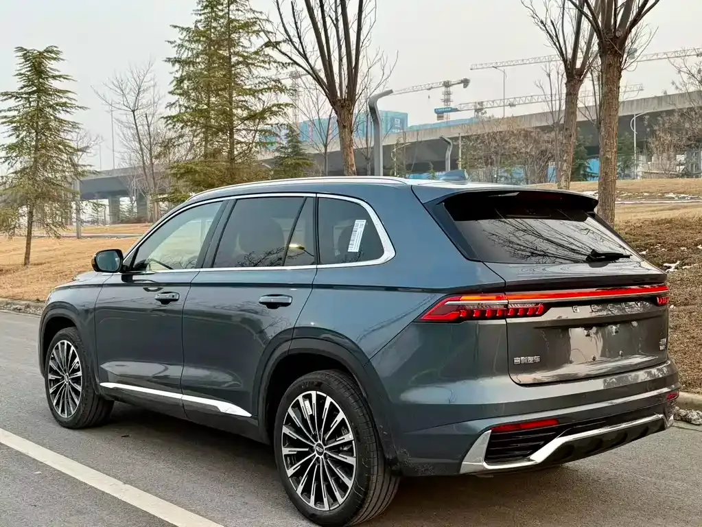Geely Xingyue L — фото 6