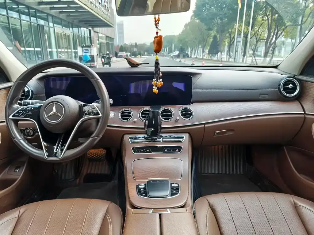 Mercedes-Benz E-Class 2021 из CN, фото 2