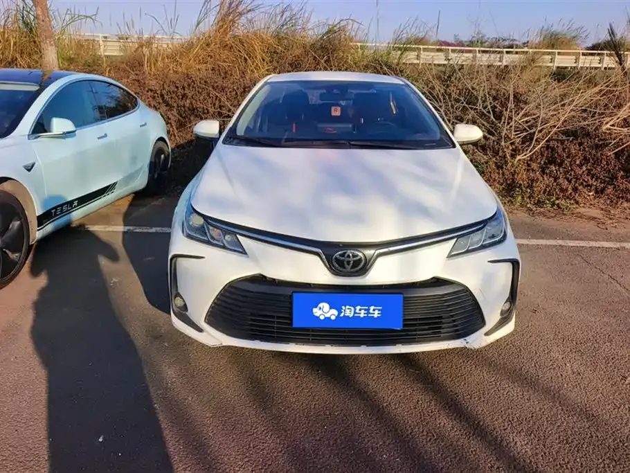 Toyota Corolla 2023 из CN, фото 10