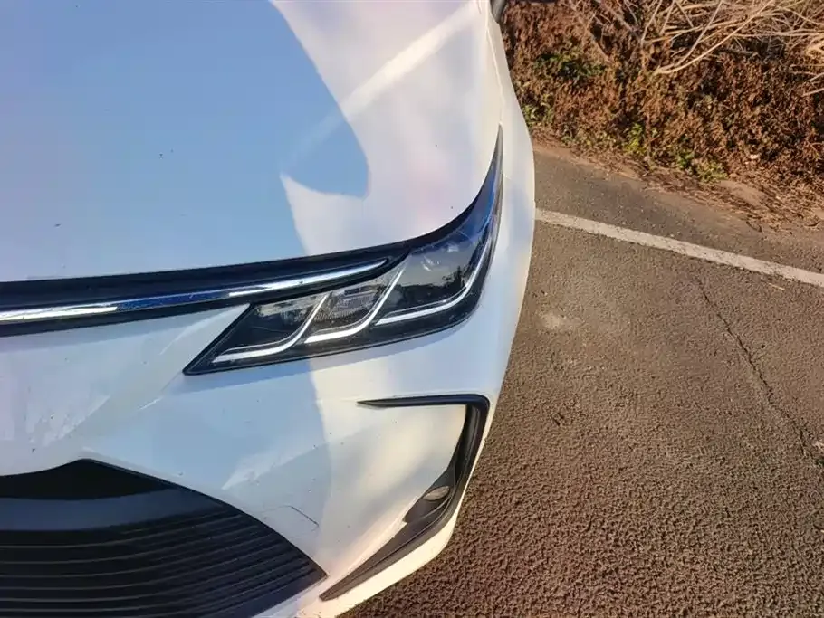 Toyota Corolla 2023 из CN, фото 7
