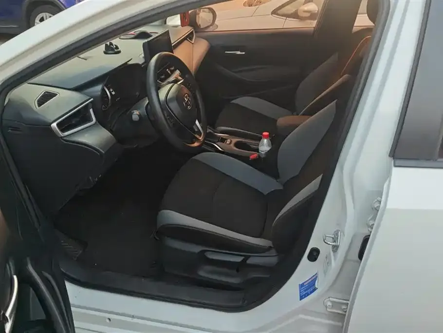 Toyota Corolla 2023 из CN, фото 4