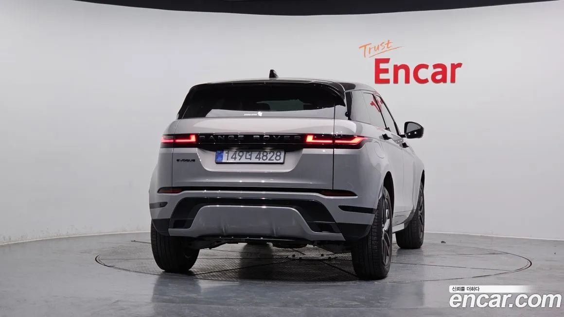 Land Rover Range Rover Evoque 2026 из KR, фото 6