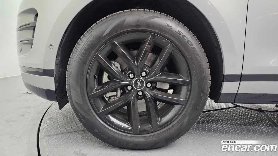 Land Rover Range Rover Evoque 2026 из KR, фото 9