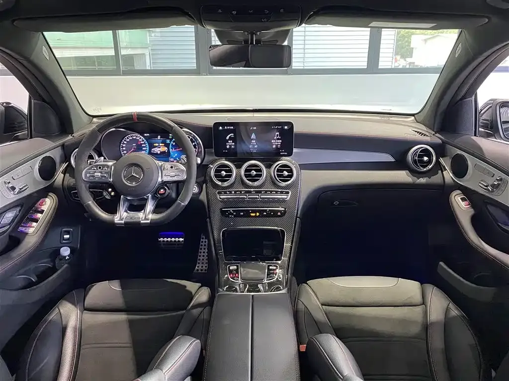 Mercedes-Benz GLC Coupe AMG — фото 7