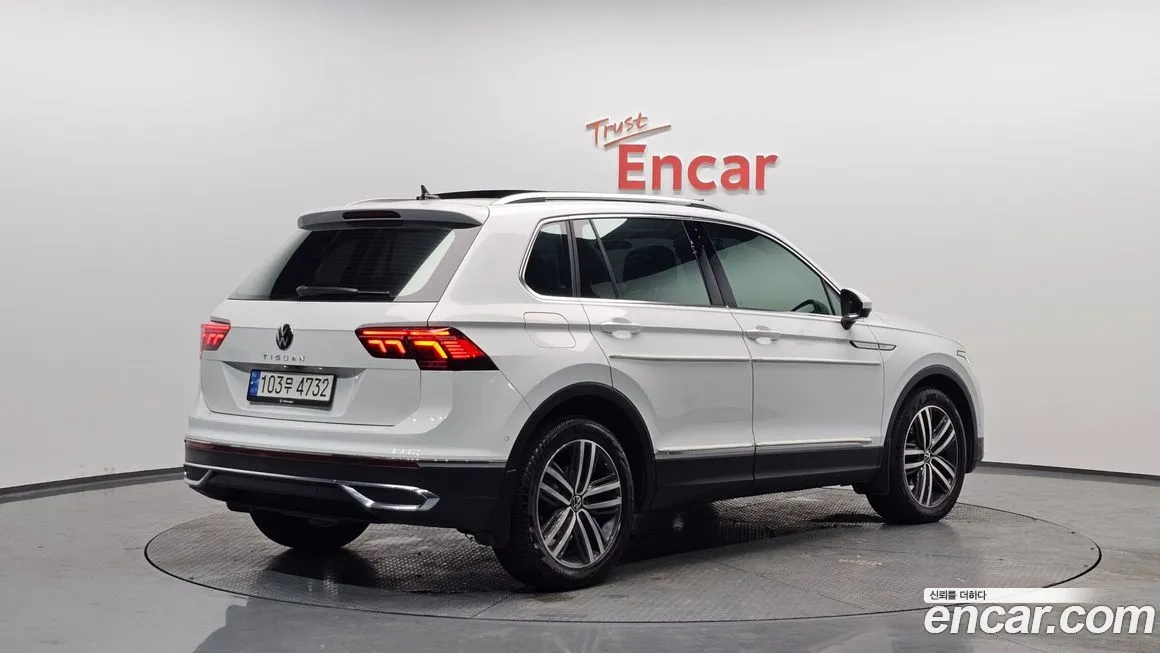 Volkswagen Tiguan 2022 из KR, фото 2