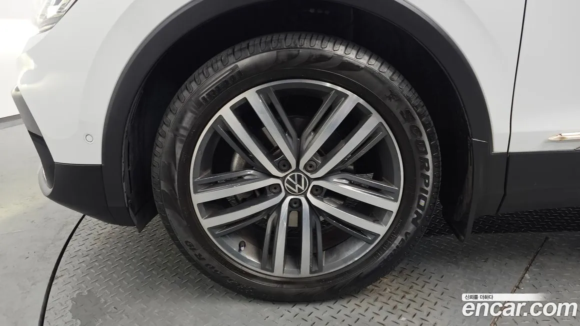 Volkswagen Tiguan 2022 из KR, фото 6