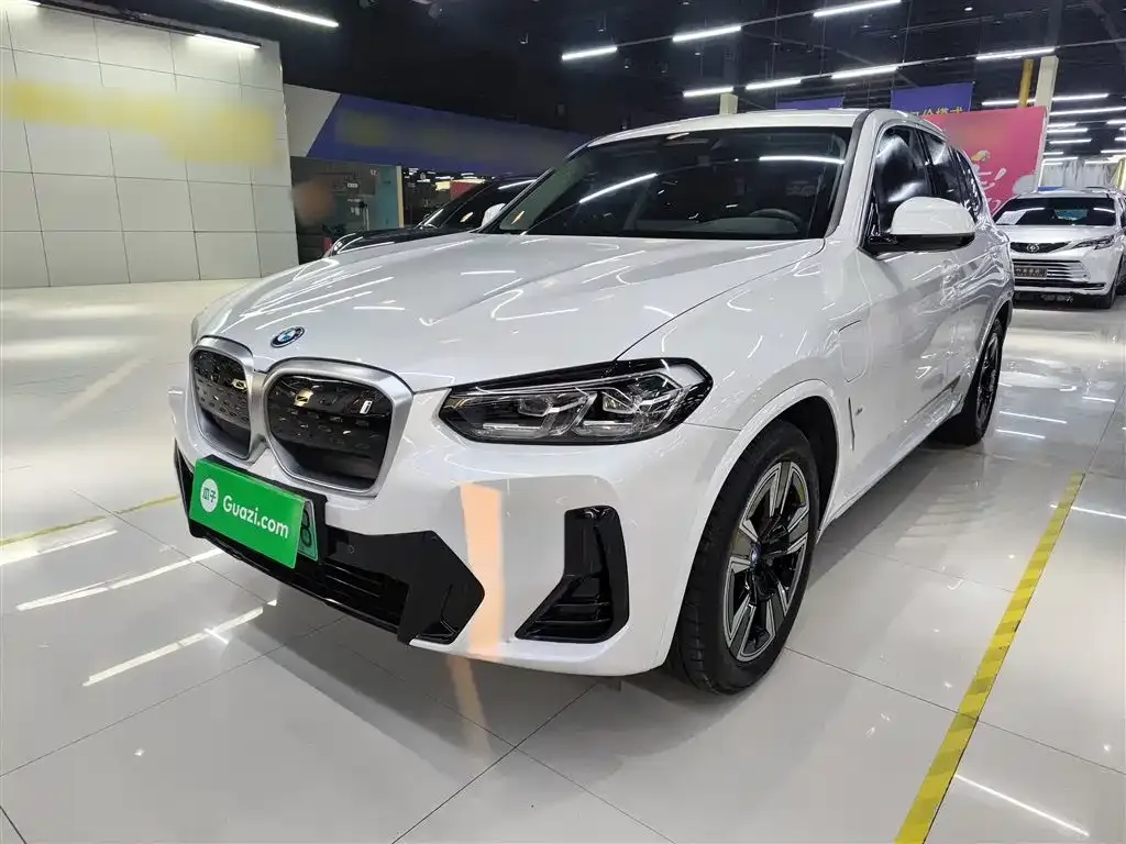 BMW iX3 2024 из CN, фото 1