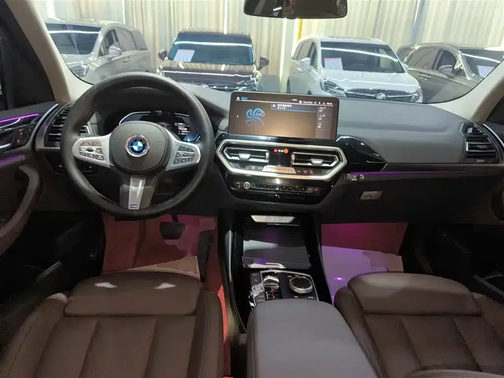 BMW iX3 2024 из CN, фото 10
