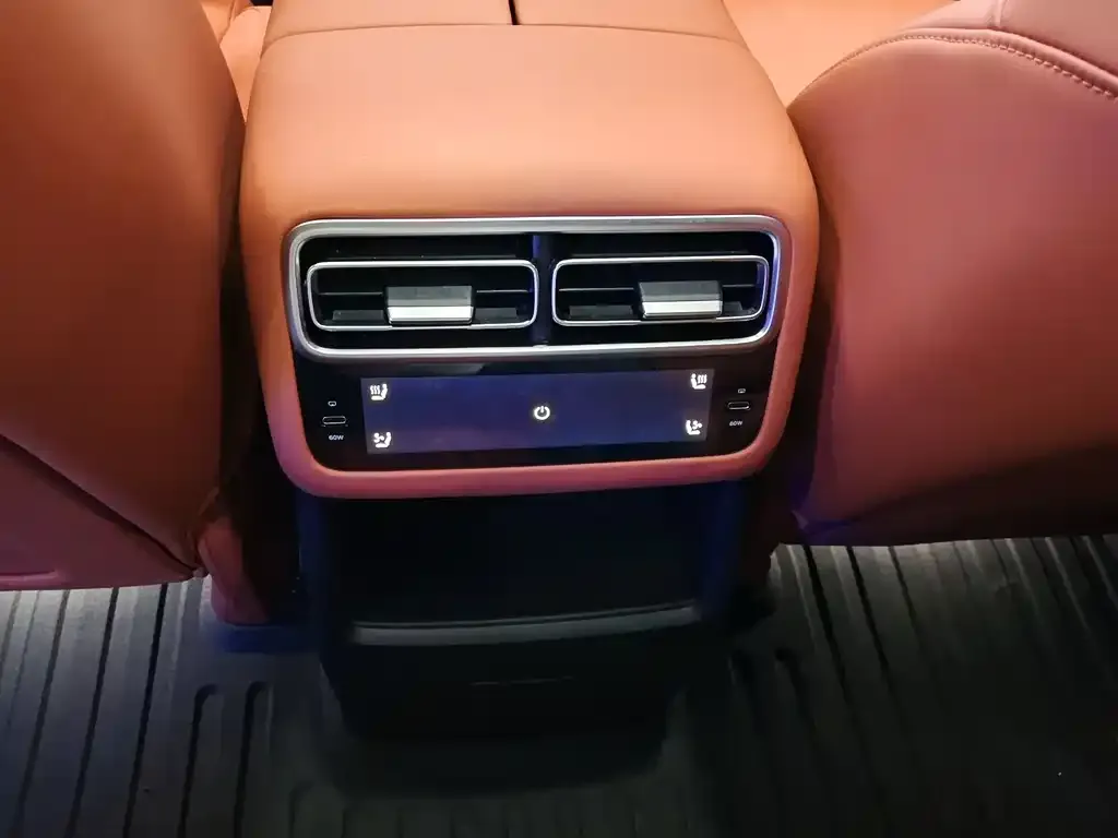 Li Auto L6 2024 из CN, фото 2