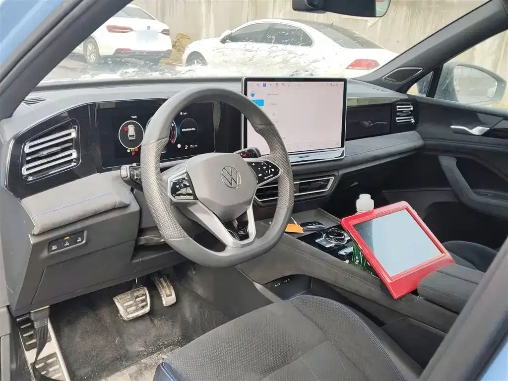 Volkswagen Tiguan L 2024 из CN, фото 7