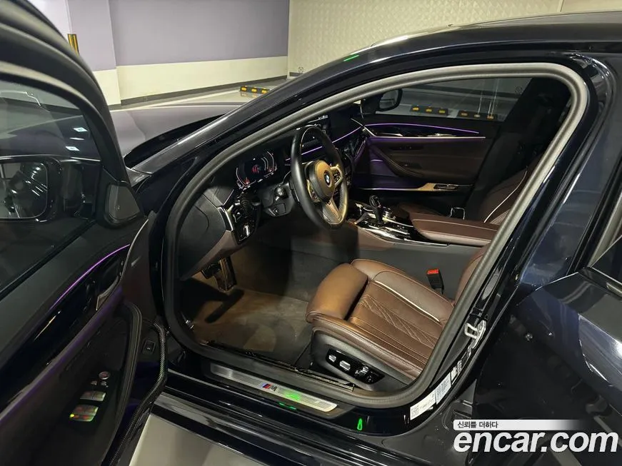 BMW 5-Series 2023 из KR, фото 9