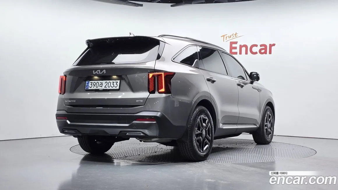 Kia Sorento — фото 9