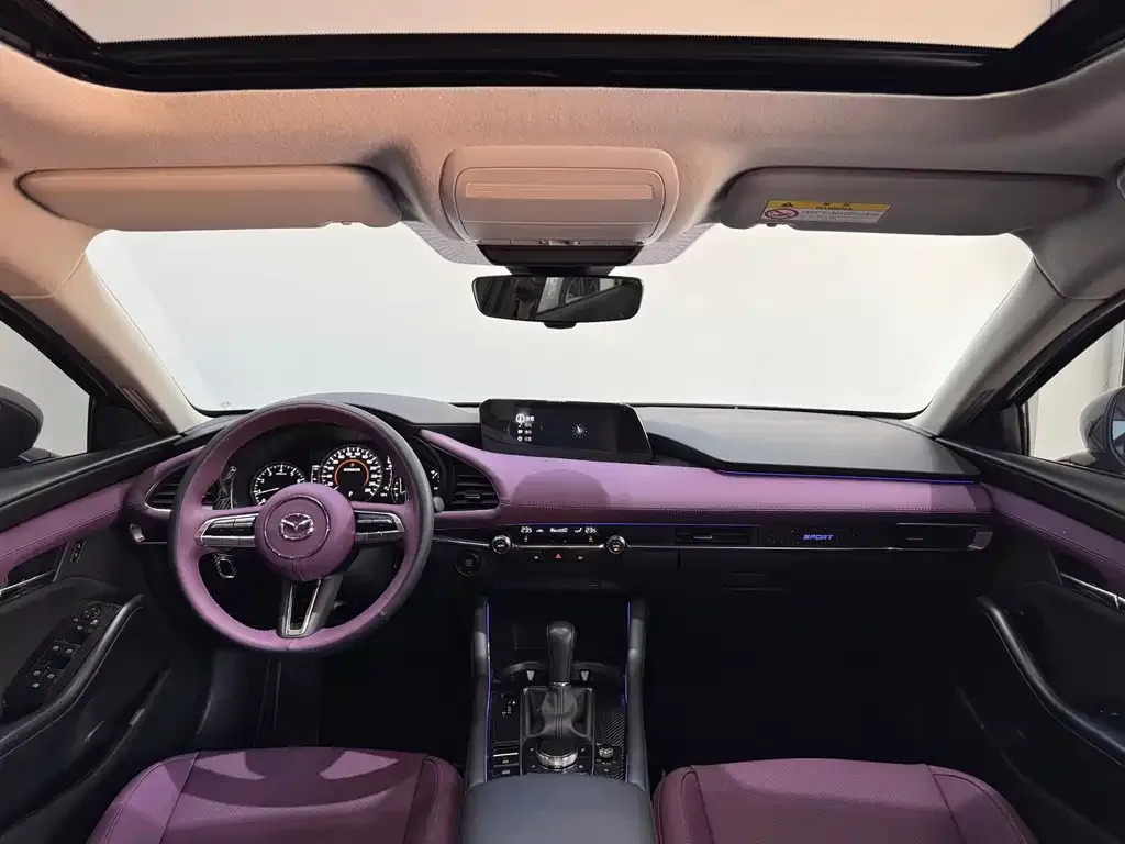 Mazda 3 Axela 2023 из CN, фото 3