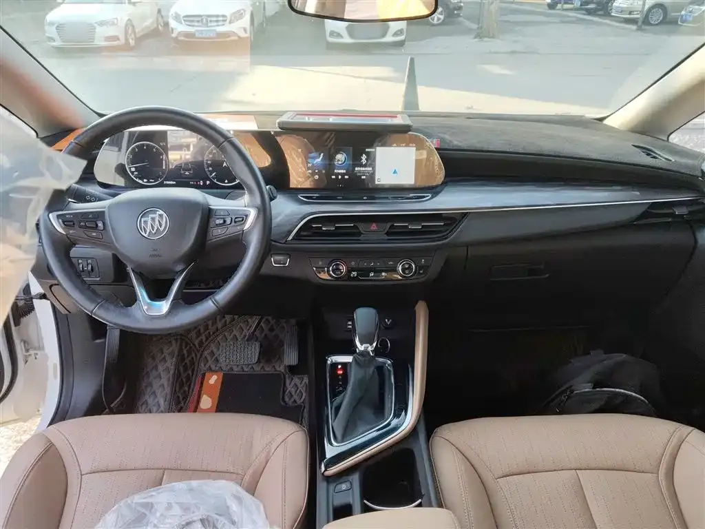 Buick GL6 2022 из CN, фото 5