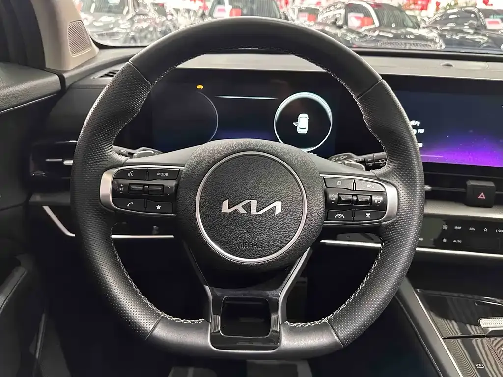 Kia Sportage — фото 10