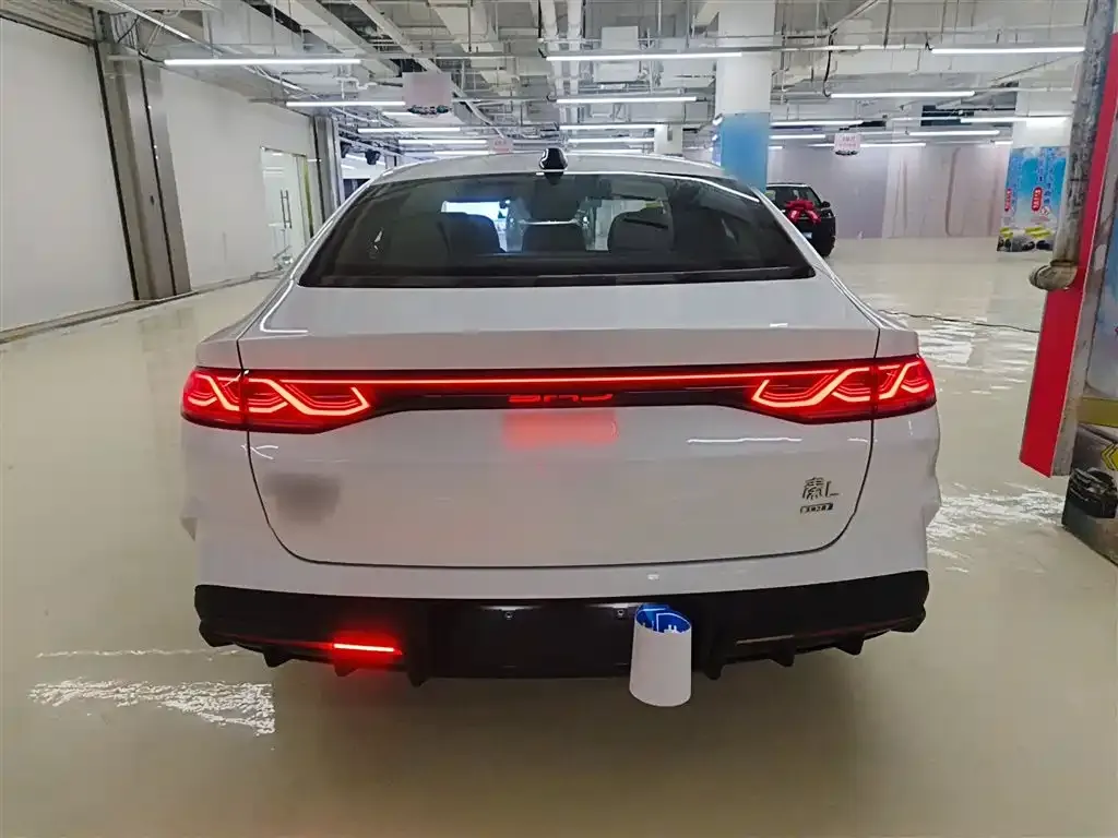 BYD Qin L 2025 из CN, фото 2