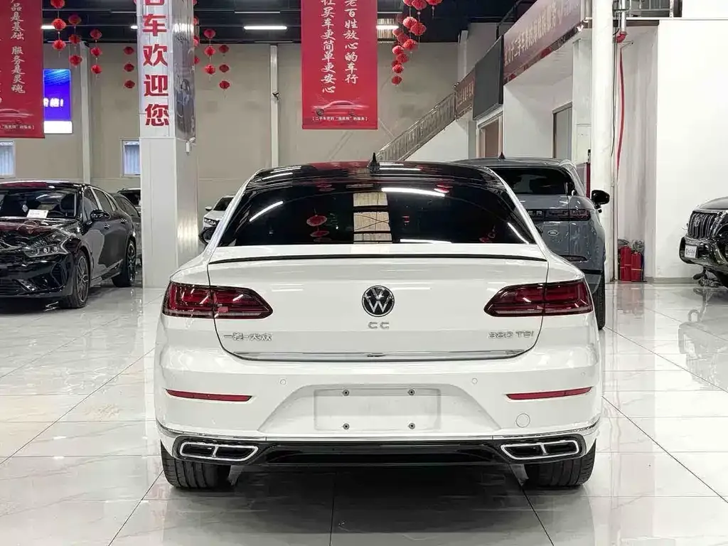 Volkswagen CC 2022 из CN, фото 8