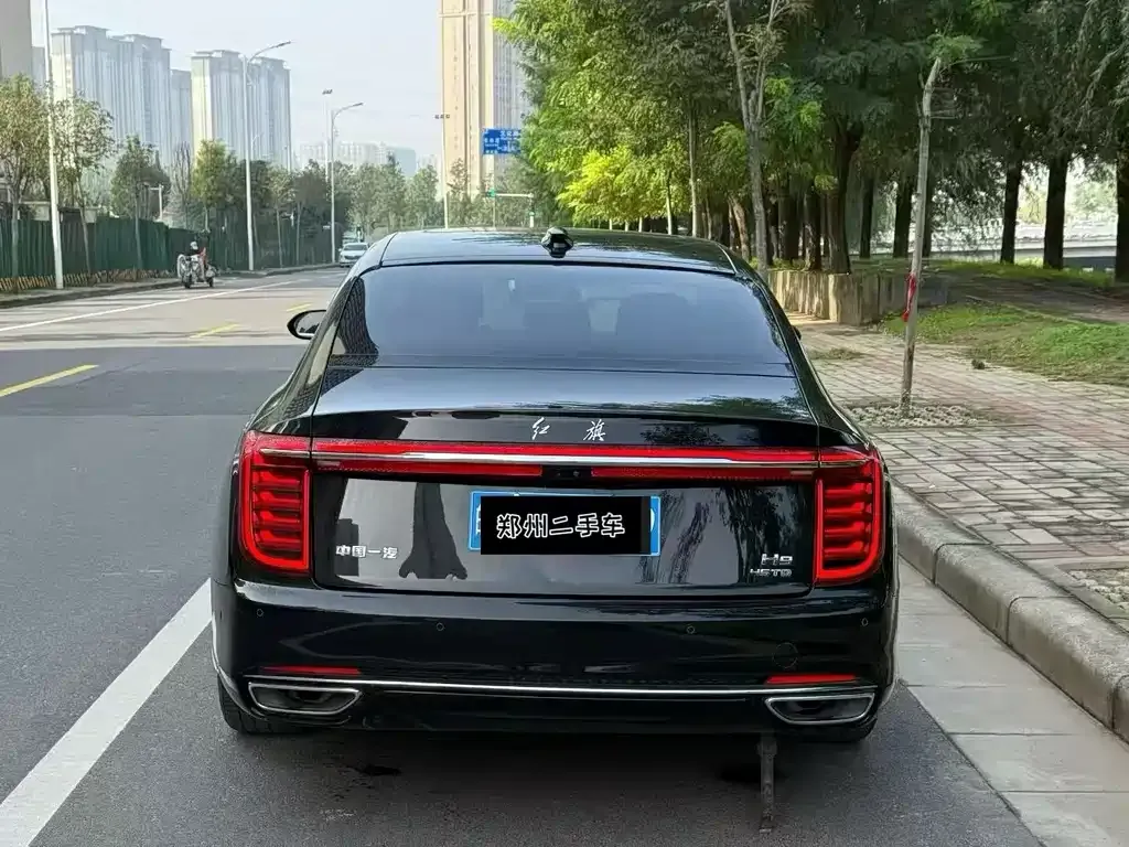 Hongqi H9 — фото 7