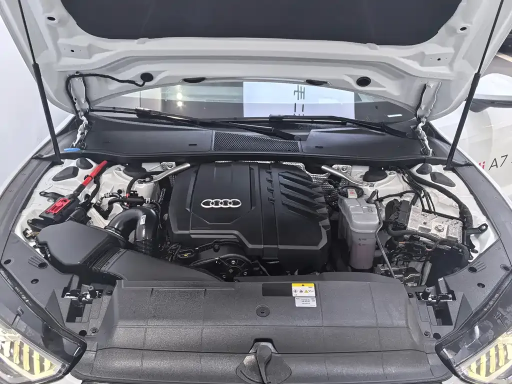 Audi A7 — фото 7
