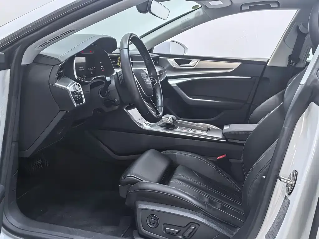 Audi A7 — фото 10