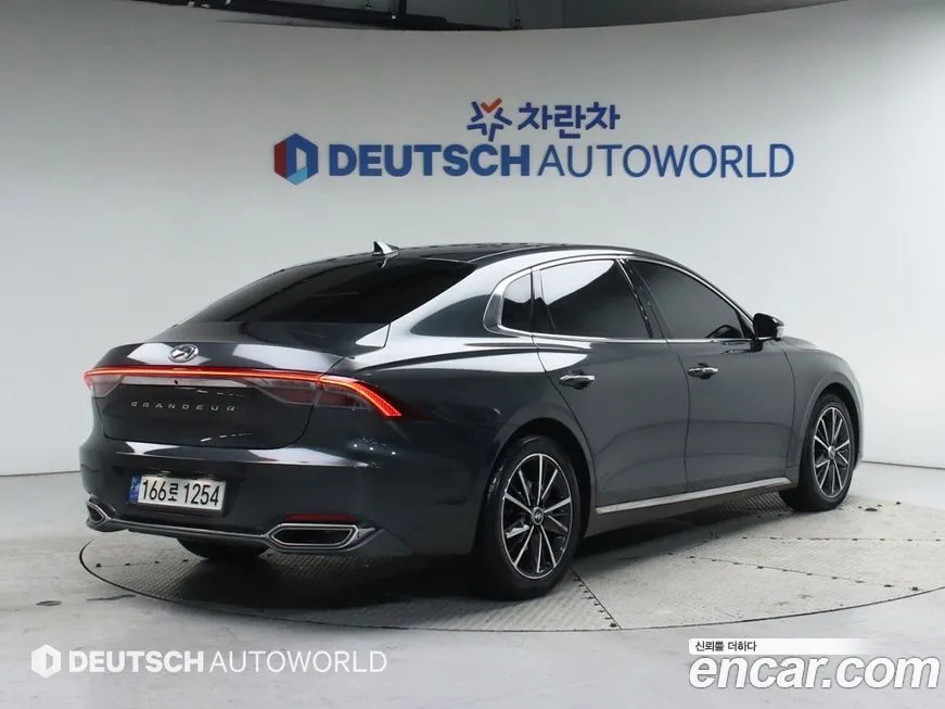 Hyundai Grandeur 2023 из KR, фото 2