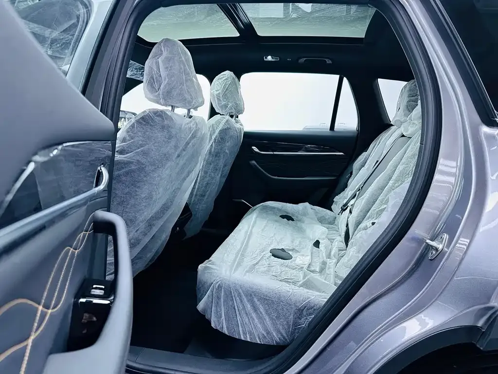 Geely Xingyue L 2026 из CN, фото 6
