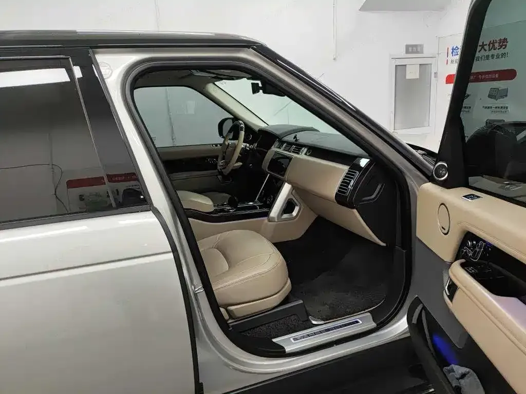 Land Rover Range Rover — фото 10