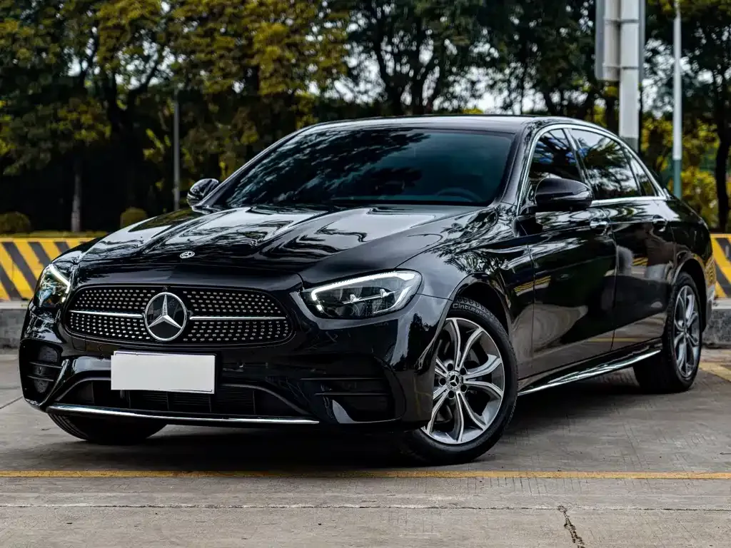 Mercedes-Benz E-Class 2023 из CN, фото 1