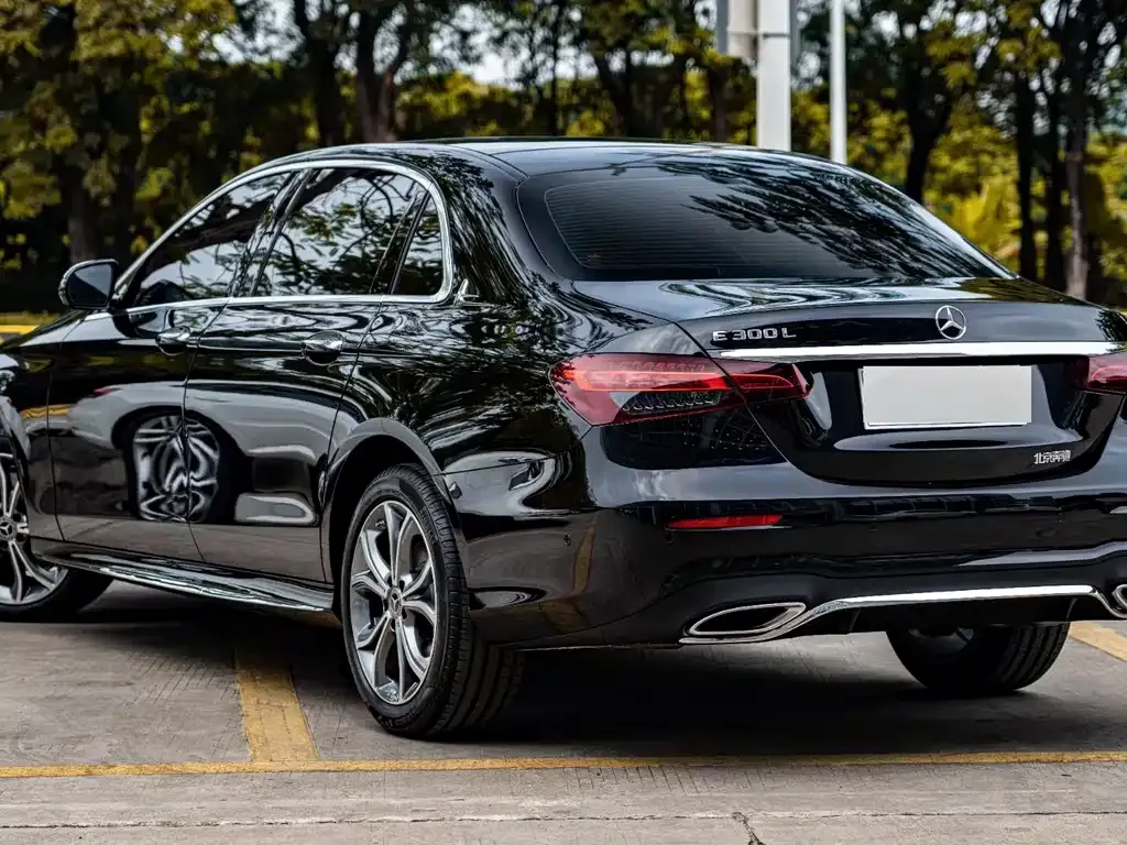 Mercedes-Benz E-Class 2023 из CN, фото 7