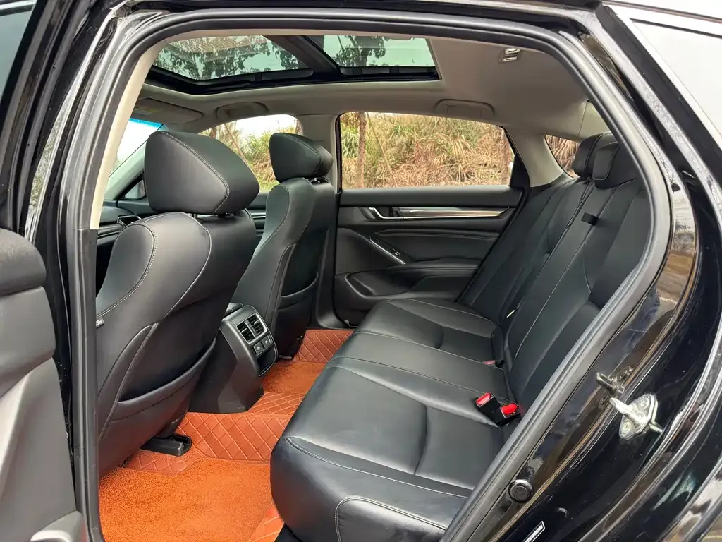 Honda Accord 2022 из CN, фото 4