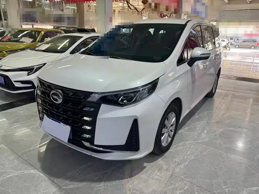 GAC Motor Trumpchi M6 — фото 1