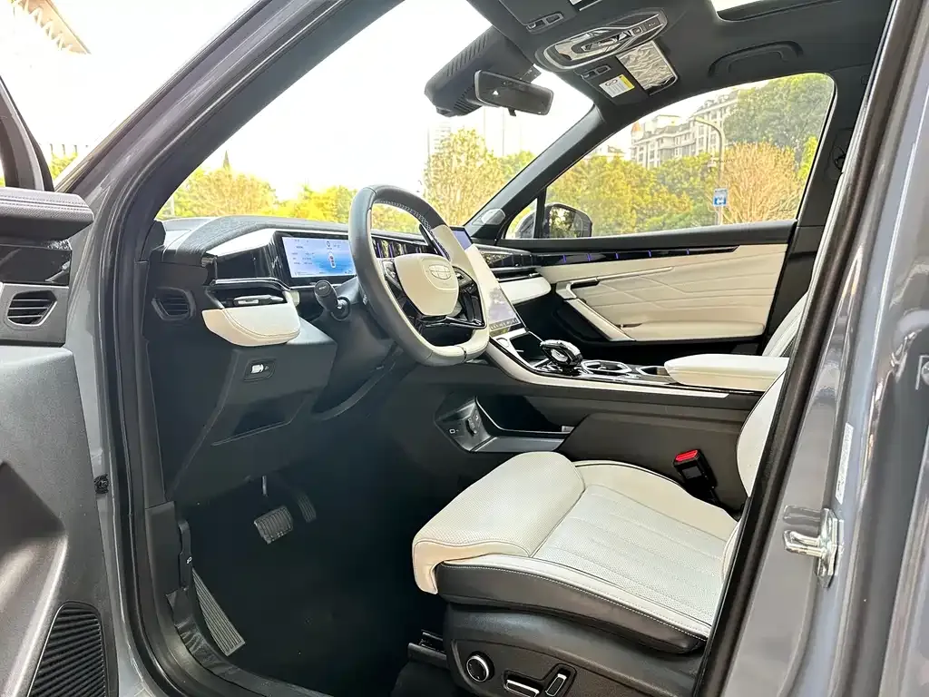 Geely Boyue L 2022 из CN, фото 7