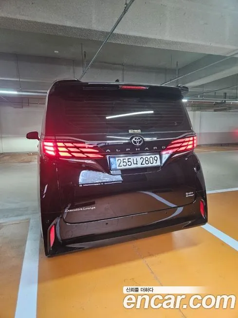 Toyota Alphard 2024 из KR, фото 4