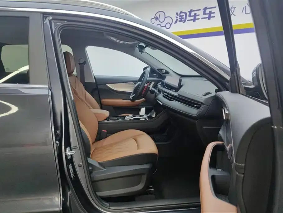 Chery Tiggo 8 PLUS — фото 8