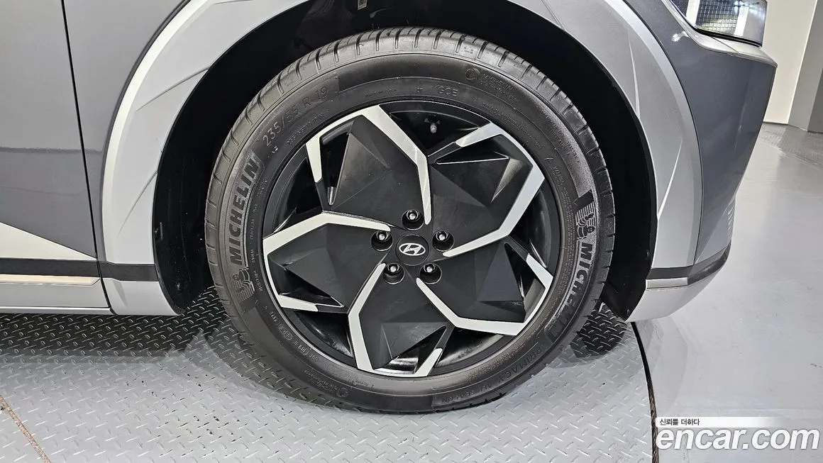 Hyundai Ioniq5 — фото 7