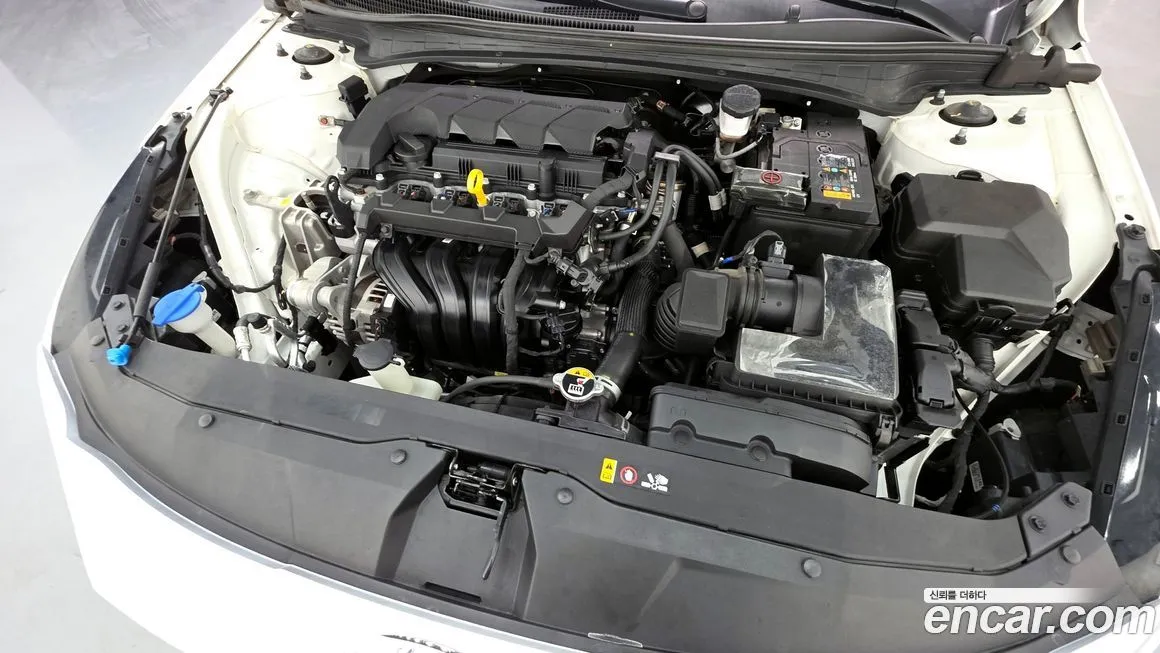 Hyundai AVANTE 2021 из KR, фото 9