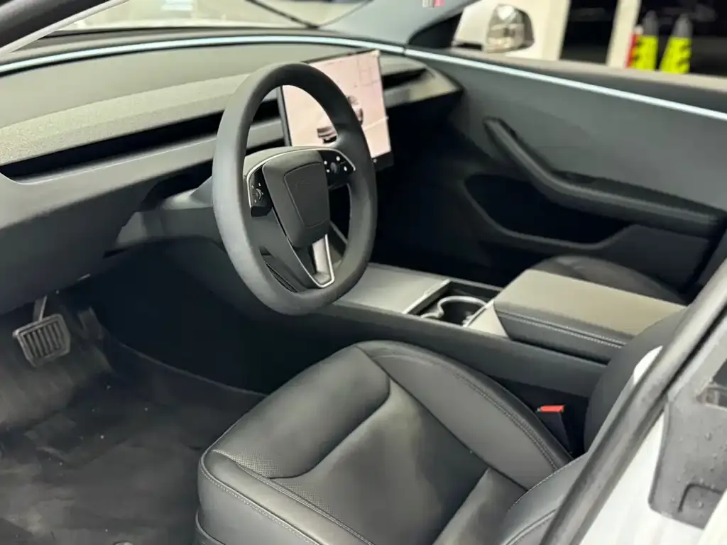Tesla Model 3 2024 из CN, фото 5