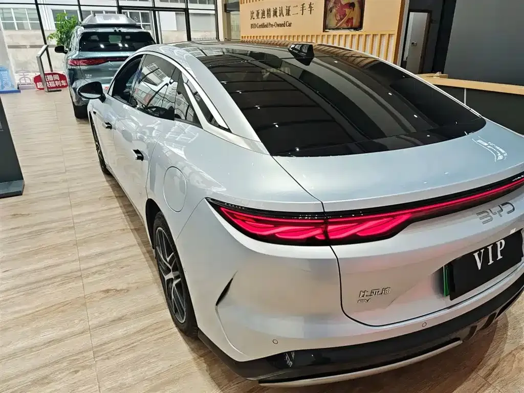 BYD Han L 2025 из CN, фото 2