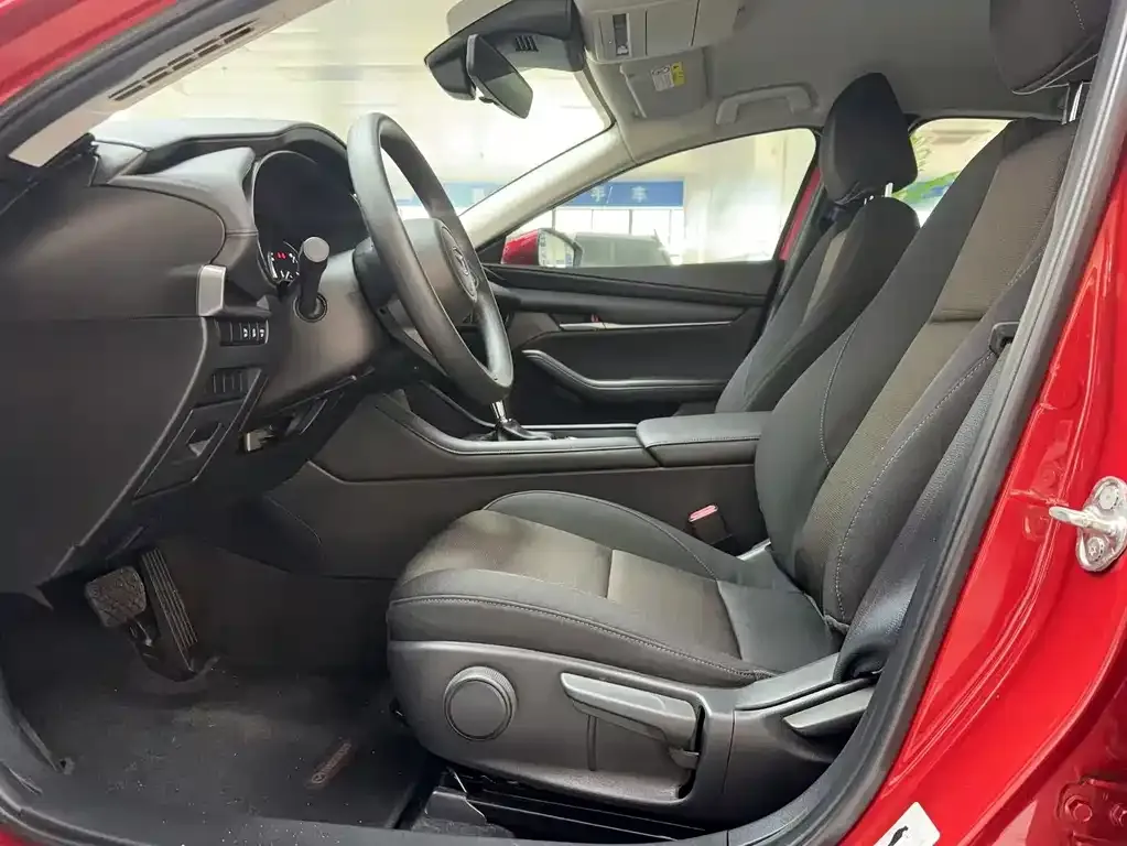 Mazda 3 Axela 2022 из CN, фото 10