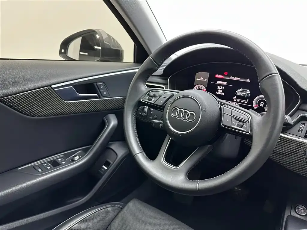 Audi A4L 2021 из CN, фото 9