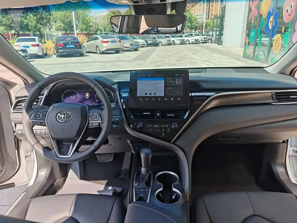Toyota Camry 2024 из CN, фото 4